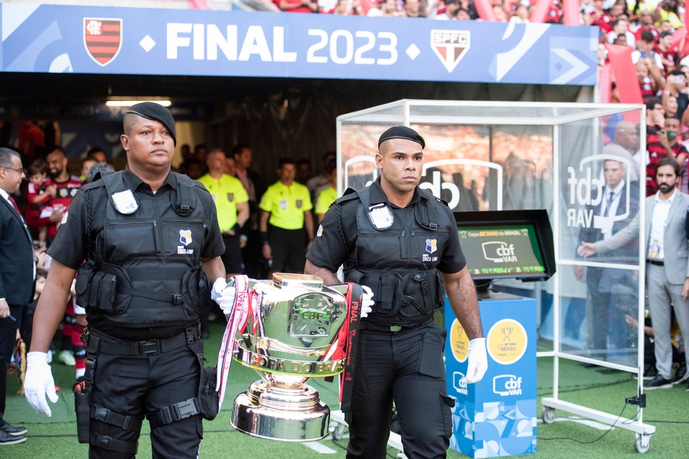 Athletico e Operário jogam pela Copa do Brasil. Coritiba e Londrina pelo Brasileirão