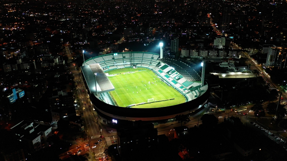 Times paranaenses entram em campo na Data FIFA